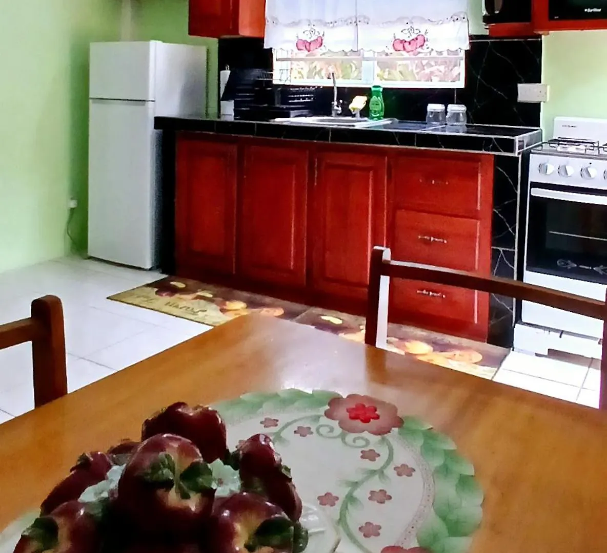 Kg Apartments Roseau Dominica